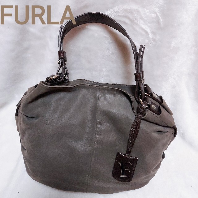 美品☆フルラ FURLAレザートートバック チャーム付き 茶色 A4可 シボ革 ...