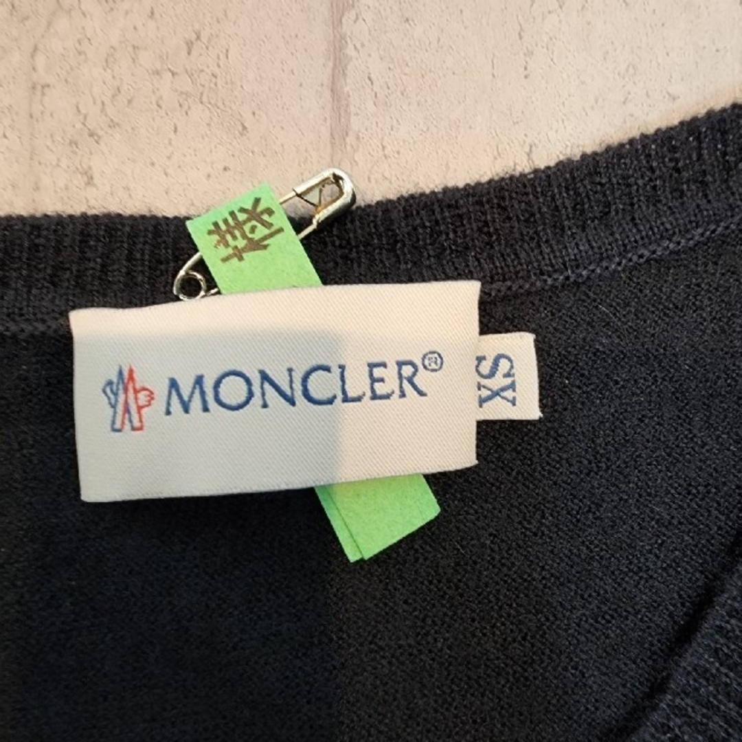 MONCLER(モンクレール)のMONCLER　ガーディガン レディースのトップス(カーディガン)の商品写真