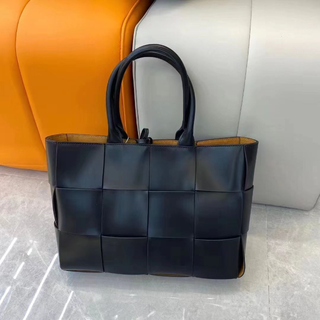 ボッテガ(Bottega Veneta) トートバッグ(メンズ)の通販 100点以上 ...