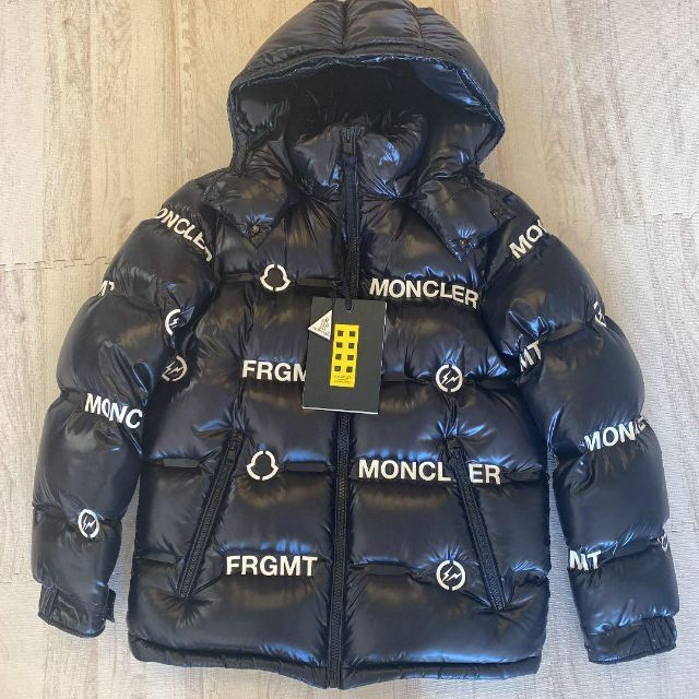 人気の春夏 MONCLER - モンクレール メンズ ダウンジャケット ダウン