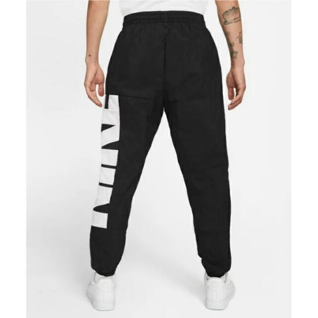 NIKE(ナイキ)の【新品】NIKE NSW WOVEN PANTS メンズのパンツ(その他)の商品写真