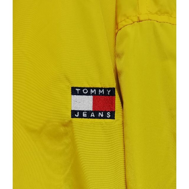 TOMMY HILFIGER(トミーヒルフィガー)の90'S TOMMY JEANS HILFIGER ビックサイズ 刺繍ロゴ L メンズのジャケット/アウター(ナイロンジャケット)の商品写真