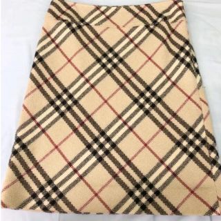 バーバリー(BURBERRY)のBURBERRY ひざ丈タイトスカート(ひざ丈スカート)