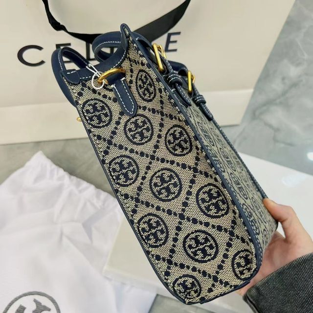 素晴らしい品質 Burch Tory - ミニトート ジャカード Tモノグラム 新作 販売 ムーンバッグ ジャカード Tモノグラム トリーバーチ ショルダーバッグ