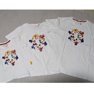 ディズニー　Tシャツ　親子コーデ　おそろい(Tシャツ/カットソー)