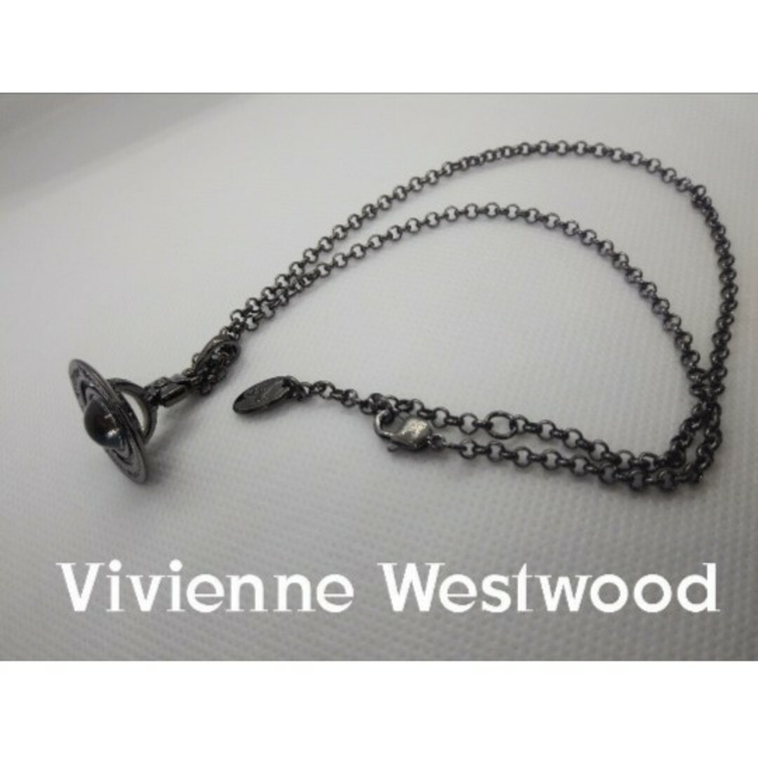 Vivienne Westwood(ヴィヴィアンウエストウッド)のVivienne Westwoodスモールブラックチェーンクリアオーブ新品未使用 レディースのアクセサリー(ネックレス)の商品写真