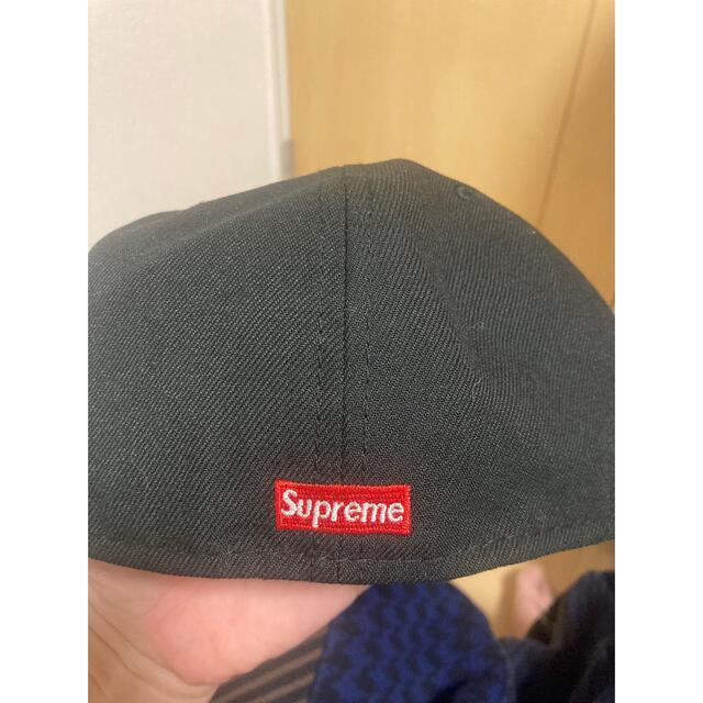 Supreme(シュプリーム)のタイムセール　supreme goat new era 7 1/2 メンズの帽子(キャップ)の商品写真