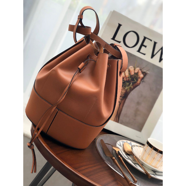 新品未使用 LOEWE　ロエベ   ショルダーバッグ