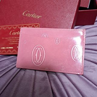 カルティエ(Cartier)の【専用】Cartier　カルティエ　ハッピーバースデー　ピンク　カードケース(名刺入れ/定期入れ)