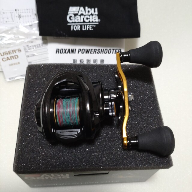 AbuGarcia(アブガルシア)のアブガルシア　ロキサーニパワーシューター　右ハンドル スポーツ/アウトドアのフィッシング(リール)の商品写真