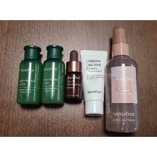 イニスフリー(Innisfree)のイニスフリー ボディ＆ヘアミスト  ブラックティー 現品 グリーンティーサンプル(ヘアウォーター/ヘアミスト)