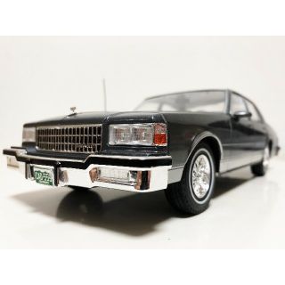 シボレー(Chevrolet)のMCG/'87 Chevyシボレー Capriceカプリス  1/18(ミニカー)