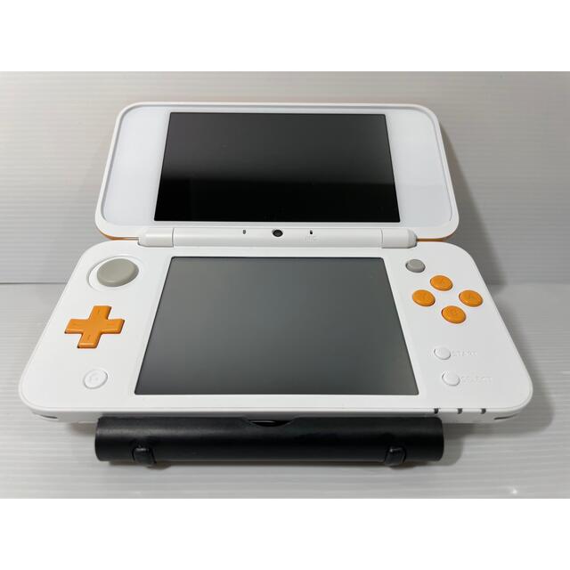 【完品・液晶美品】 Newニンテンドー2DS LL ホワイト×オレンジ 本体