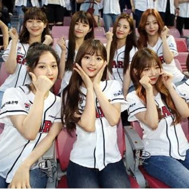 激レア】アイドル御用達の韓国プロ野球斗山ベアーズユニフォーム 激レア】アイドル御用達の韓国プロ野球斗山ベアーズユニフォーム
