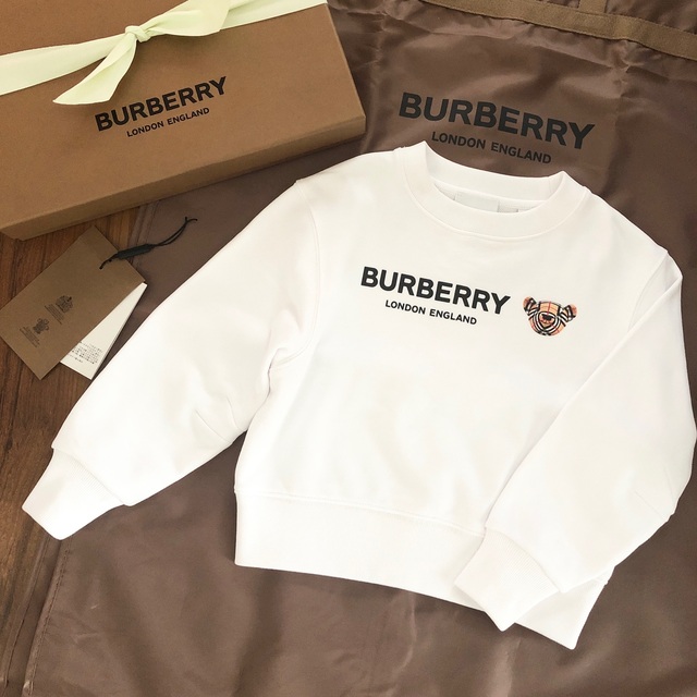 BURBERRY(バーバリー)の【お取置き中】バーバリーチルドレン＆モンクレール キッズ/ベビー/マタニティのキッズ服女の子用(90cm~)(パンツ/スパッツ)の商品写真