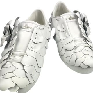 ヴァレンティノ(VALENTINO)の[USED/中古]VALENTINO ヴァレンティノ スニーカー VW2SOBN1 ガラヴァーニ 3Dローズ 未使用品 ATEIER 03 ローズエディションローカット ホワイト レザー 36 VW2SOBN1 中古 ai-tdc-003842-4e(スニーカー)