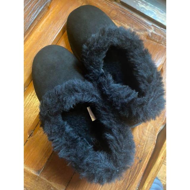 完売しました。。。綺麗目コーデ女子必見✨超美品✨24cm✨UGG✨Nita✨ニタ