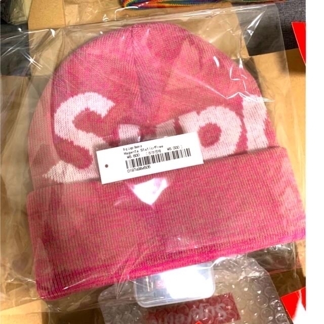 Supreme(シュプリーム)の‼️2021ss Big Logo Cashmere Beanie‼️ メンズの帽子(ニット帽/ビーニー)の商品写真