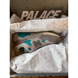 ニューバランス(New Balance)のPalace × New Balance 580 "Gray"(スニーカー)