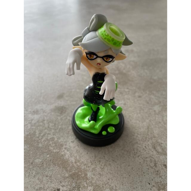 任天堂(ニンテンドウ)のamiibo スプラトゥーン　イカ　タコボーイ　セット エンタメ/ホビーのフィギュア(ゲームキャラクター)の商品写真