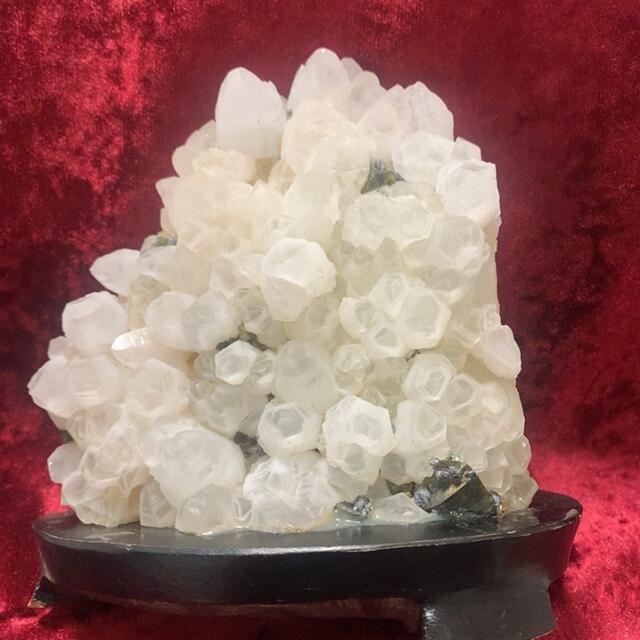 日本産水晶クラスターヘマタイト