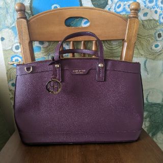 ヘンリベンデル(Henri Bendel)の美品。HENRI BENDEL トートバッグ(トートバッグ)