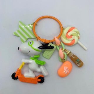 スヌーピー(SNOOPY)のじゃらじゃらキーホルダー　キックボードたのしー🧡(キーホルダー)