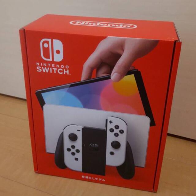 Nintendo Switch（有機ELモデル） ホワイト新品　任天堂