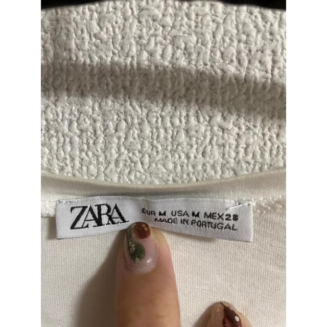 ZARA(ザラ)のZARA Tシャツ　ホワイト レディースのトップス(Tシャツ(半袖/袖なし))の商品写真