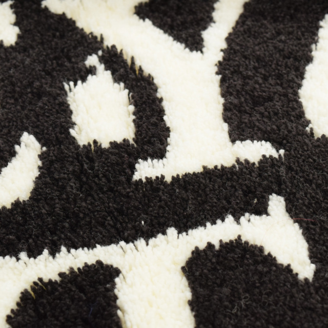 THE BLACK EYE PATCH ブラックアイパッチ LOGO RUG by Garelly 1950 ロゴラグマット THE BLACK EYE PATCH ブラックアイパッチ LOGO RUG by Garelly 1950 ロゴラグマット