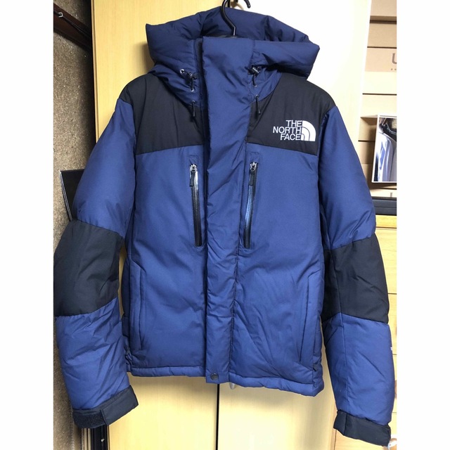 THE NORTH FACE(ザノースフェイス)の【最終価格】ノースフェイス バルトロライトジャケット  ネイビー メンズのジャケット/アウター(ダウンジャケット)の商品写真