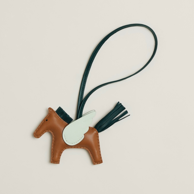 お見舞い Hermes - 新品・U刻印 エルメス ロデオ ペガサスチャーム PM