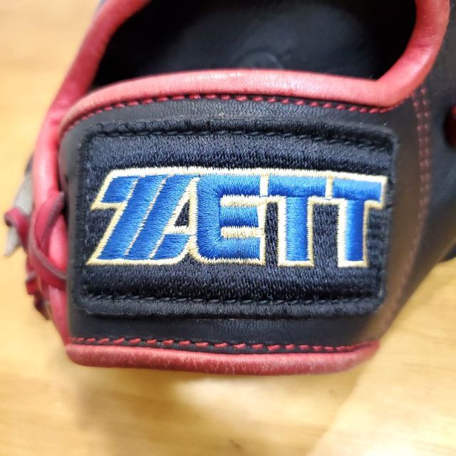 ZETT(ゼット)のZETT 松中信彦モデル プロモデル 一般用 ファーストミット 軟式グローブ スポーツ/アウトドアの野球(グローブ)の商品写真
