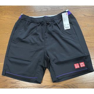 ユニクロ(UNIQLO)の【くまさん専用】ユニクロ ロジャーフェデラー  Mサイズ BLACK(ウェア)