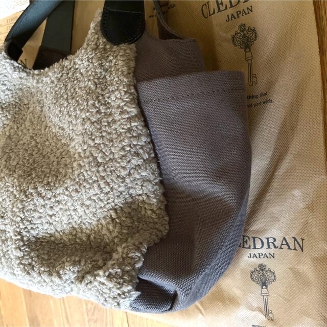 CLEDRAN(クレドラン)のCLEDRAN (クレドラン ) MOE TOTE(モエ トート) レディースのバッグ(ハンドバッグ)の商品写真