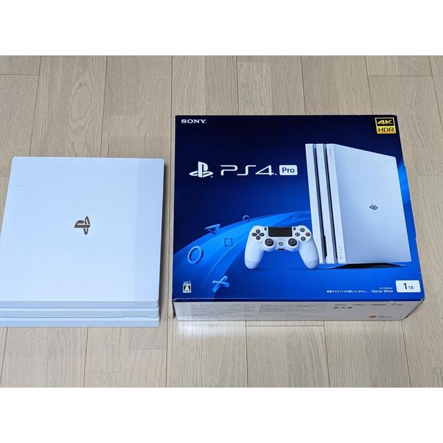 PlayStation4(プレイステーション4)の★ PS4 PRO ホワイト 1TB 送料無料★ エンタメ/ホビーのゲームソフト/ゲーム機本体(家庭用ゲーム機本体)の商品写真