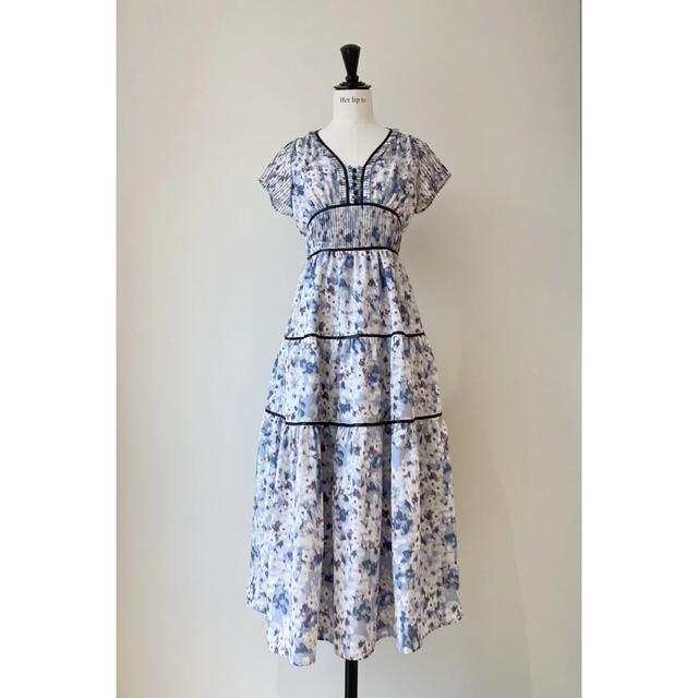 103ウエストherlipto Watercolor Floral Tiered Dress