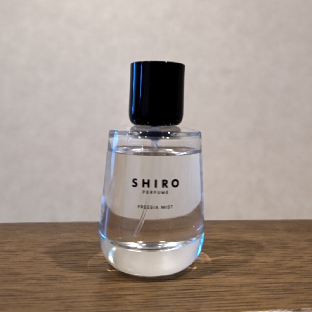 shiro(シロ)のSHIRO フリージアミスト50ml コスメ/美容の香水(香水(女性用))の商品写真