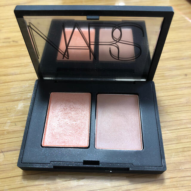 NARS(ナーズ)のNARS デュオアイシャドー3916 コスメ/美容のベースメイク/化粧品(アイシャドウ)の商品写真