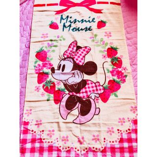 ディズニー(Disney)の⭐️ゆんゆ様　専用⭐️第一生命❤️ミニーちゃん　バスタオル❤️新品、未使用❤️(タオル)