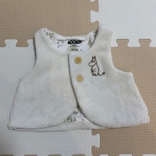 ムーミン(MOOMIN)のムーミン　ベビー　ベスト　50-70cm  ホワイト(カーディガン/ボレロ)