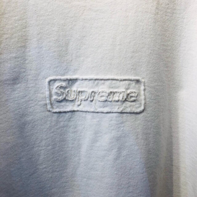 SUPREME cutout logo crewneck natural Lトップス