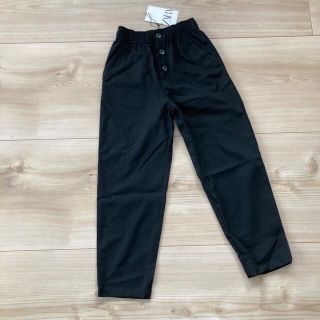 ザラキッズ(ZARA KIDS)の新品　ZARA パンツ　130(パンツ/スパッツ)