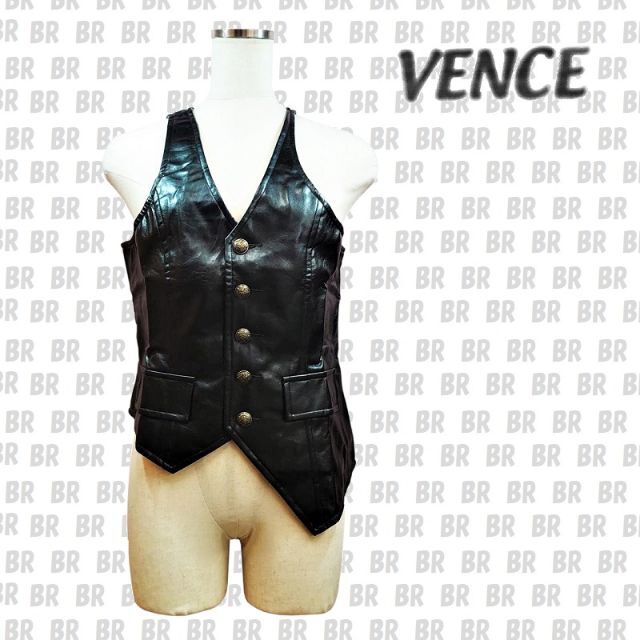 VENCE(ヴァンス)の新品　【VENCE】　ブラック　フェイクレザー　ベスト レディースのトップス(ベスト/ジレ)の商品写真