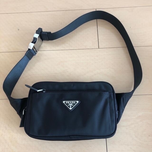 PRADA プラダ　ウエストバッグ　ウエストポーチ　ボディバッグ　2VL977