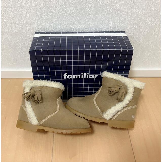 familiar(ファミリア)のshoron様専用★ファミリア★タッセル付きベビーブーツ★キャメル★13.5cm キッズ/ベビー/マタニティのベビー靴/シューズ(~14cm)(ブーツ)の商品写真