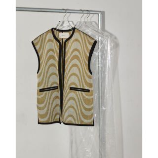 トゥデイフル(TODAYFUL)のPiping Jacquard Vest  36(ベスト/ジレ)