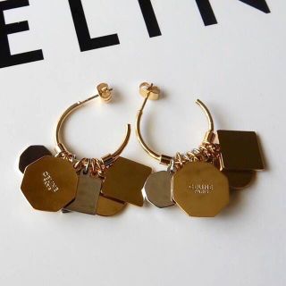 セリーヌ 中古 ピアスの通販 81点 | celineのレディースを買うならラクマ