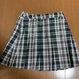 ブラウニー(BROWNY)の黒チェック　スカート　未使用　M(ひざ丈スカート)