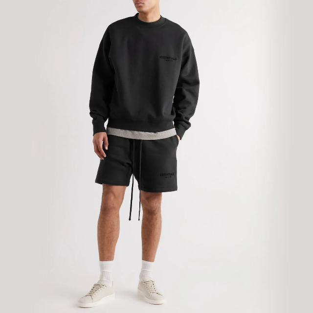 FEAR OF GOD(フィアオブゴッド)の新品未使用【FEAR OF GOD】ESSENTIALS トレーナー S メンズのトップス(スウェット)の商品写真